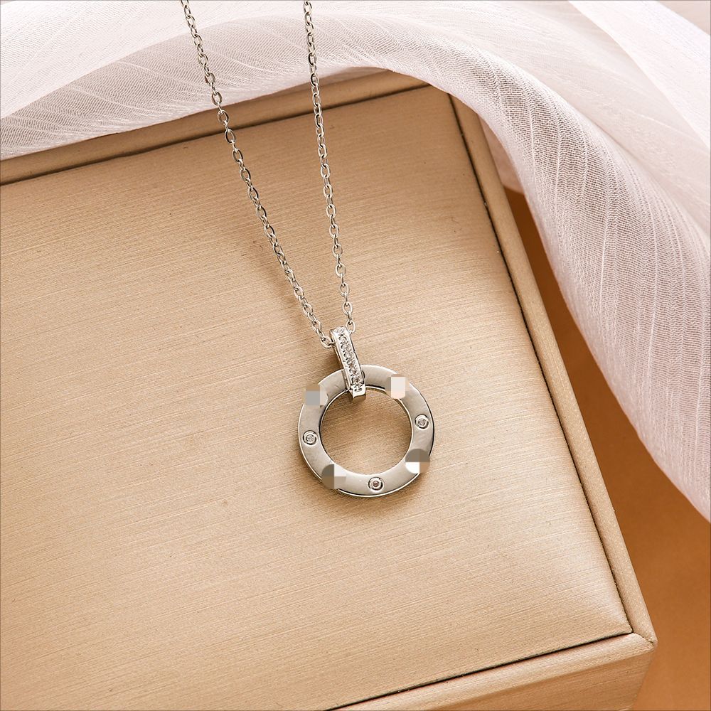 Female Niche High-grade Clavicle Chain Light Luxury Necklaces