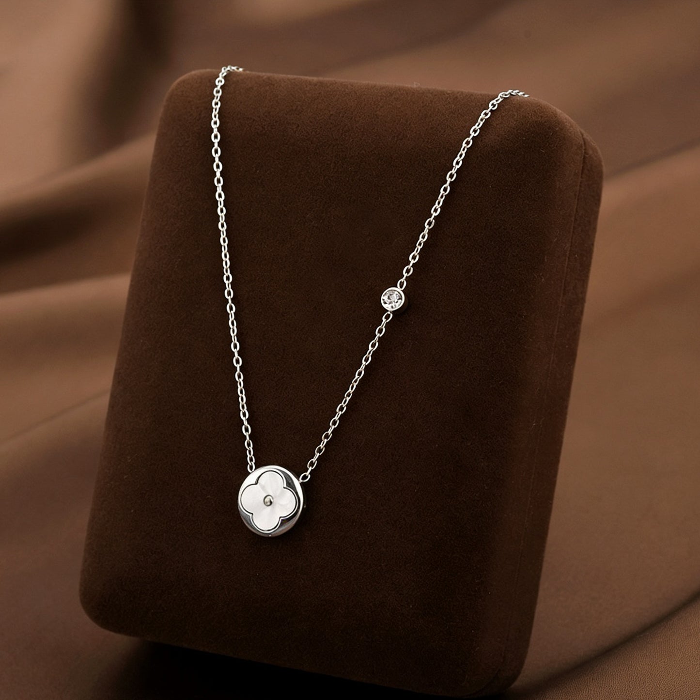 Titanium Steel Female Niche Simple Temperament Clavicle Pendants