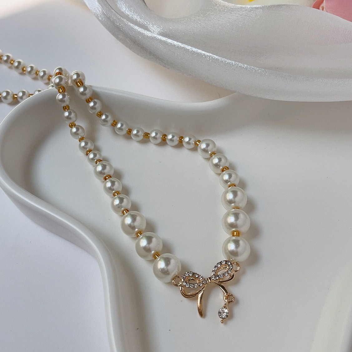 Luxury Minority Temperament Sweet Fresh Feeling Necklace