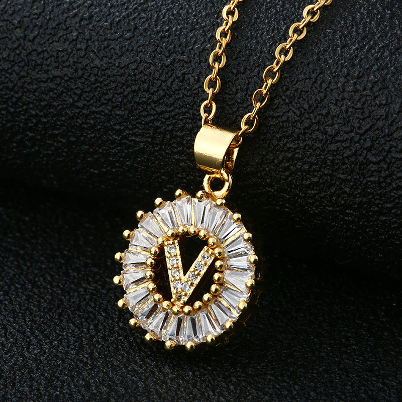 Xi Copper Inlaid Zircon Small Size Round Necklaces