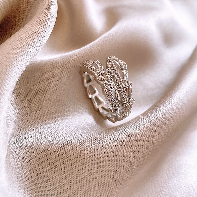 Women's Shining Diamond Snake-shaped Sier Open Advanced Texture Simple Trendy Cool Ring