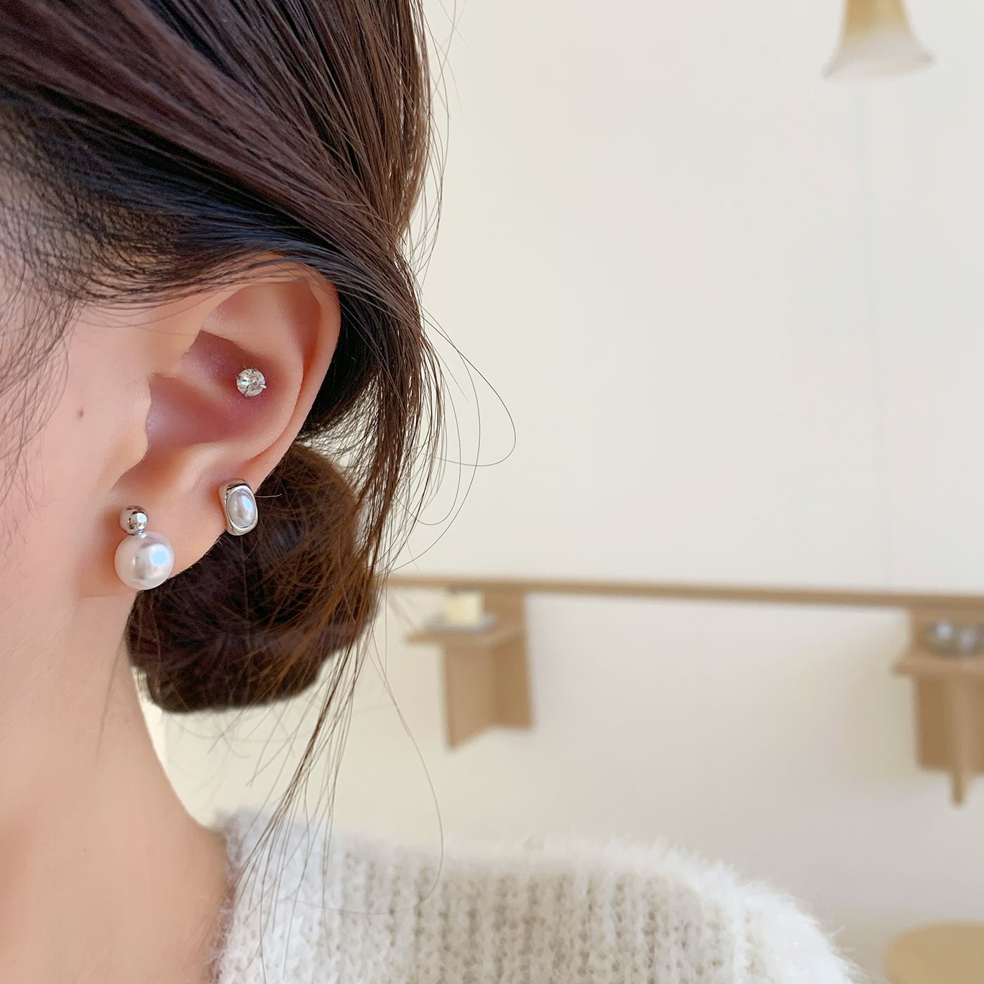 Women's Cool Super Flash Zircon Earings Sier Needle Light Luxury Minority Stud Earrings
