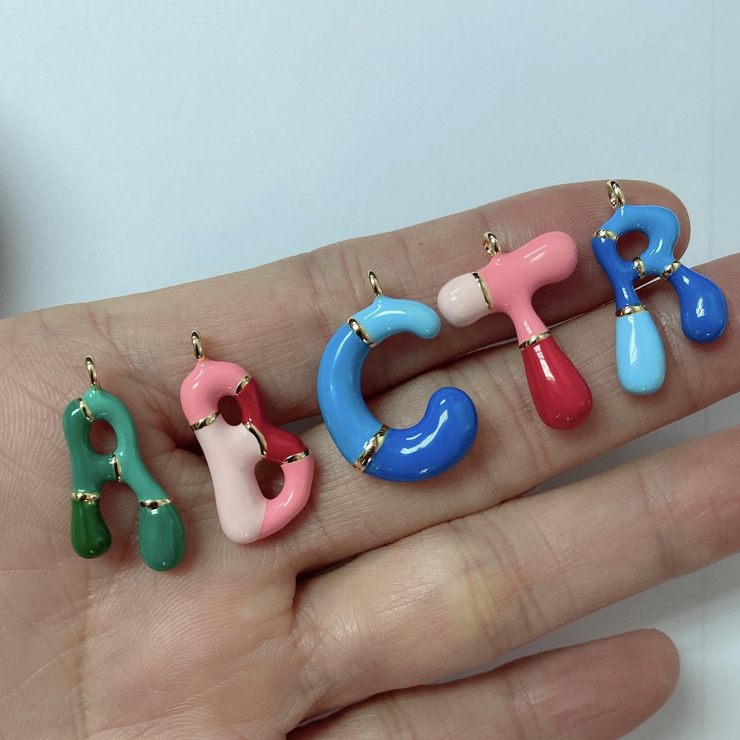 Epoxy Capsule Bubble Balloon English Letter Pendants