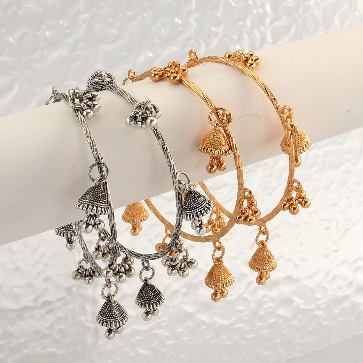 Xi Fashion Retro Ethnic Style Bell Bracelet