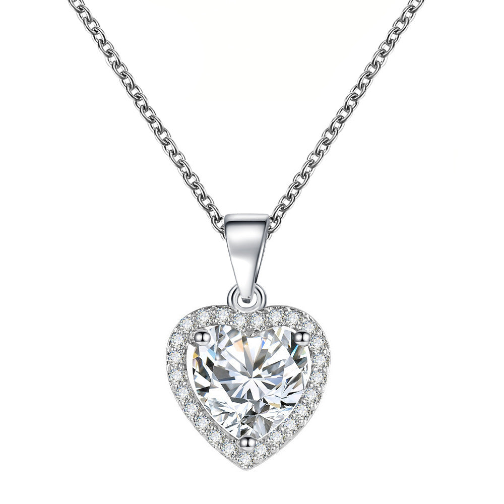 Colorful Moonstone Love Female Niche High-grade Light Luxury Clavicle Necklace