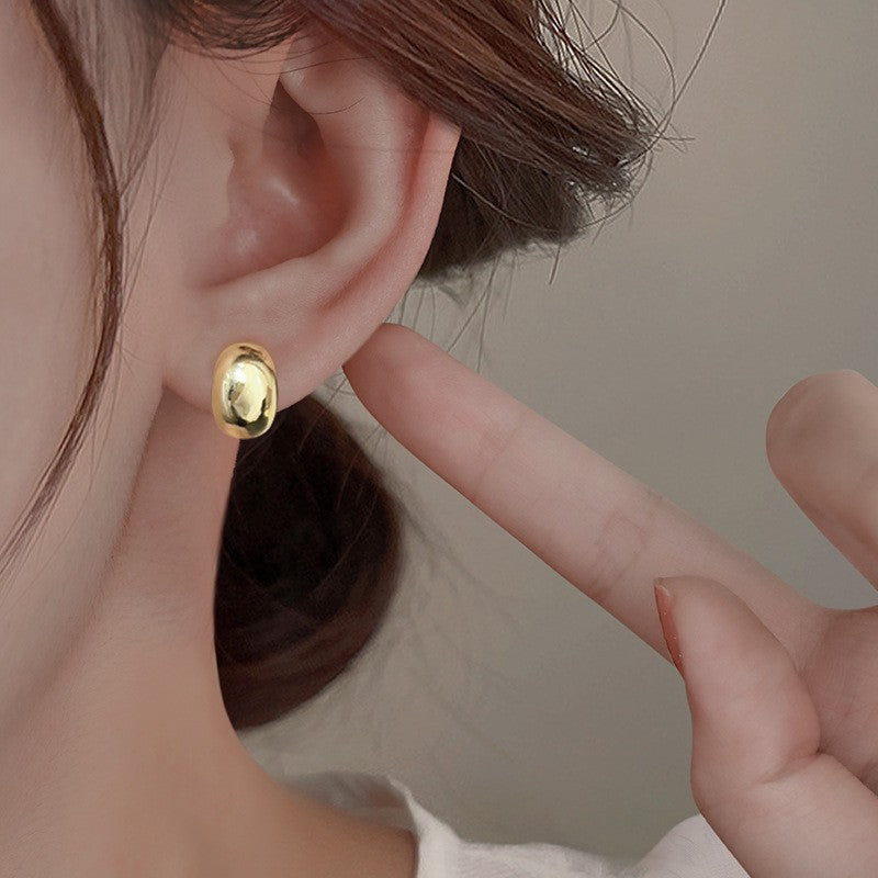 Women's Korean Fashion Temperamental Minority Design Style Petite Stud Earrings