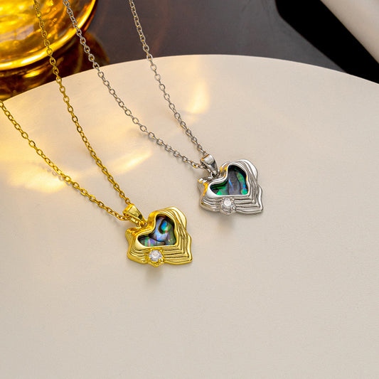 Design High-grade Light Luxury Titanium Steel Heart Flowers Necklaces