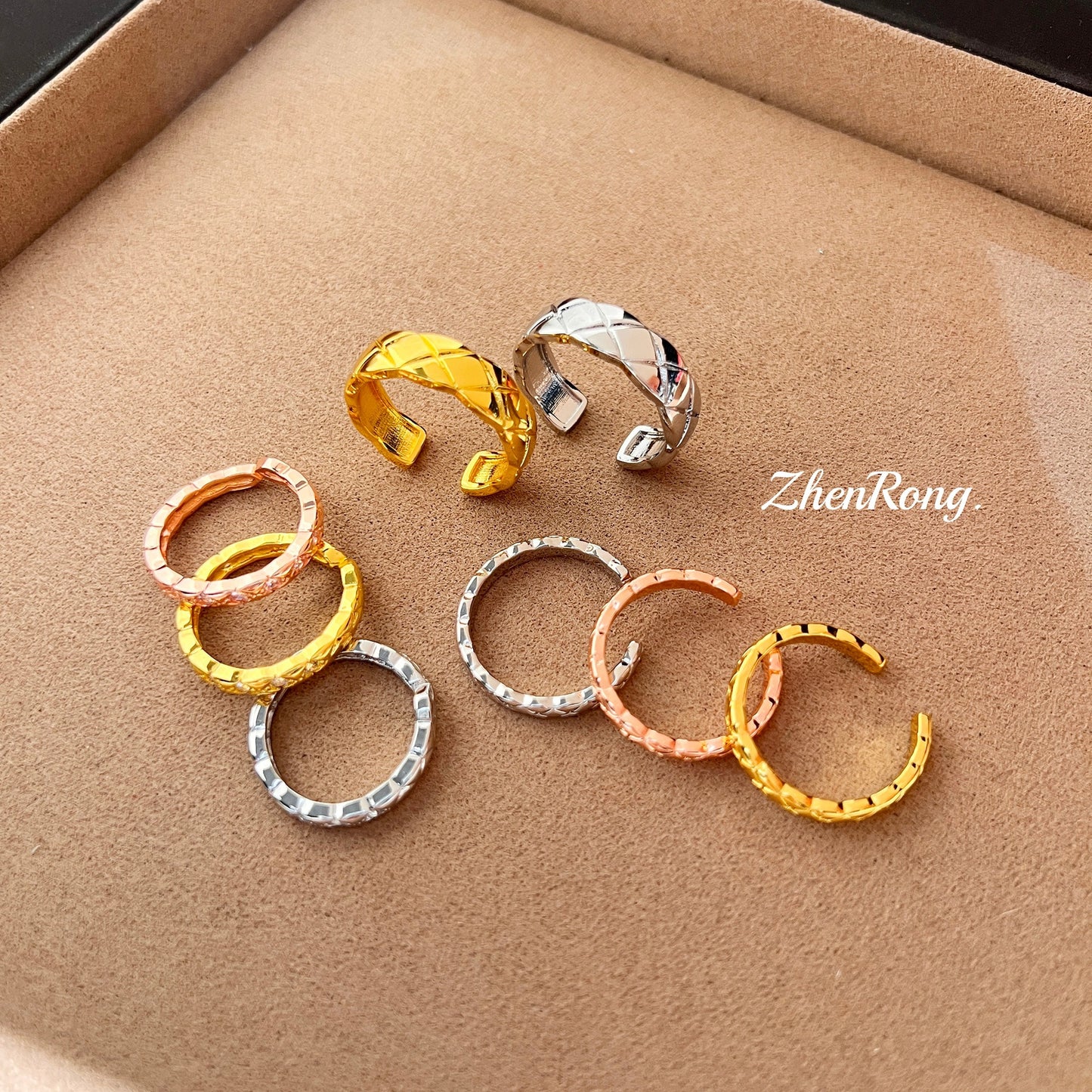 Classic Style Diamond Plaid Stacked Light Luxury Simplicity Wide Ring