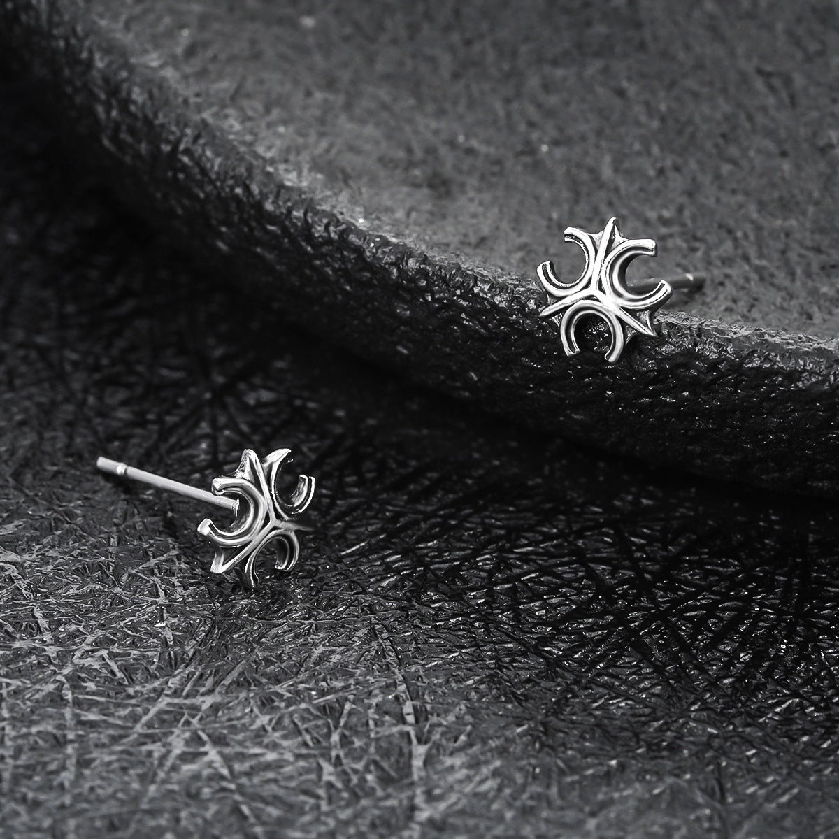 Male Niche Hip Hop Trend Female Affordable Luxury Fashion High Stud Earrings