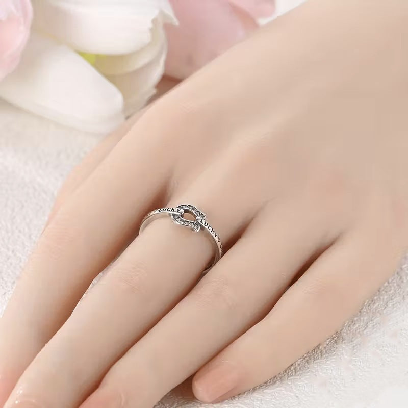 Women's Vintage Thai Sier Horseshoe-shaped Ball Edge Pink Shiny Ring