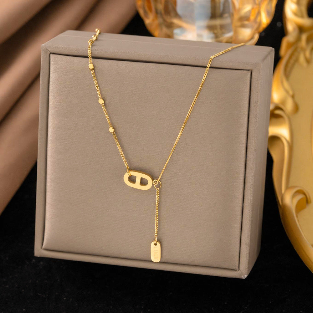 Steel Clavicle Personality Wild Pig Nose Necklace
