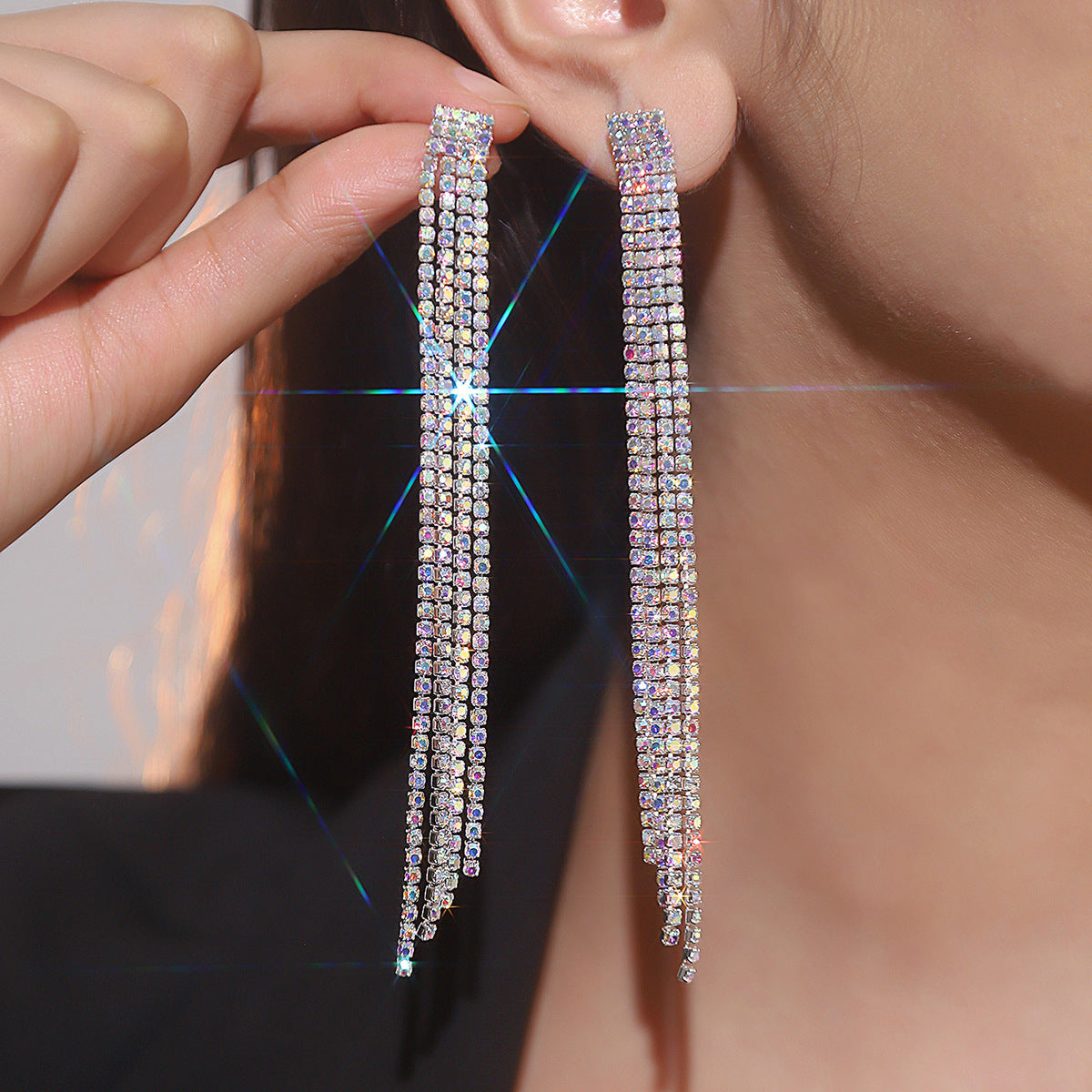 Sparkling Full Rhinestone Long Fringe Female Earrings