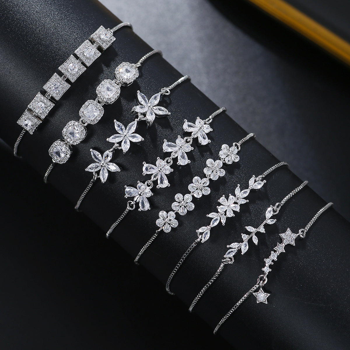 Affordable Luxury Fashion Zircon Full Diamond Bracelets