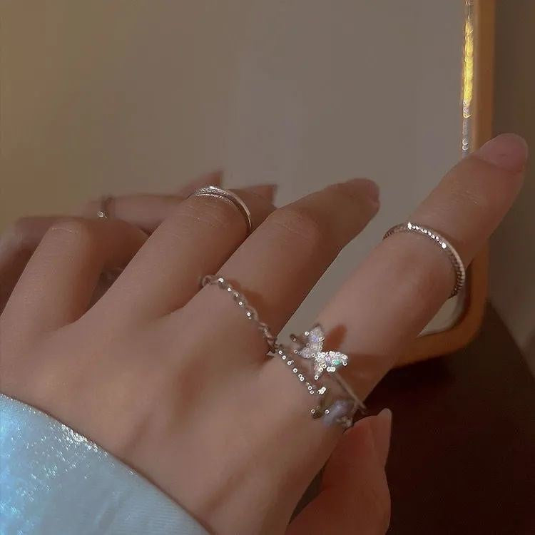 Twisted Female Light Luxury Minority Design Fashion Ring
