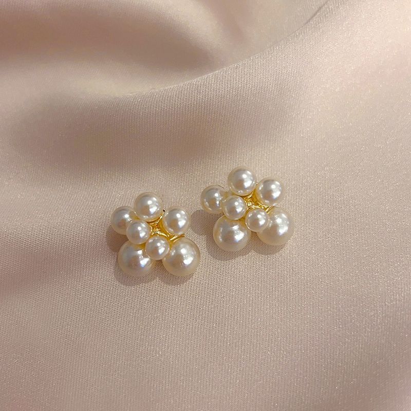 Live Broadcast High Sense Temperamental Pearl Earrings