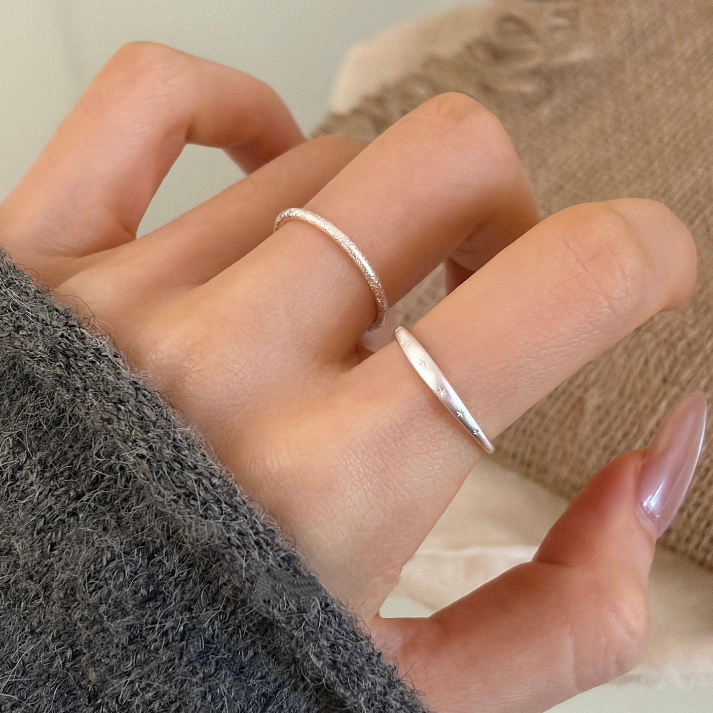 Frosted Shining Exquisite Twin Style Design Ring