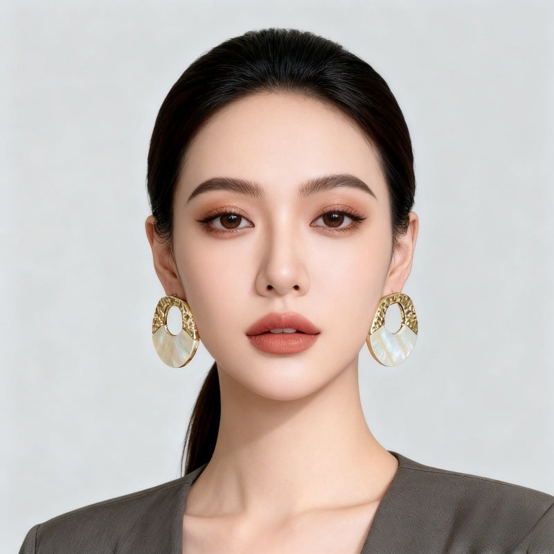 Acrylic Round Fashion Design Ear High Sense Earrings