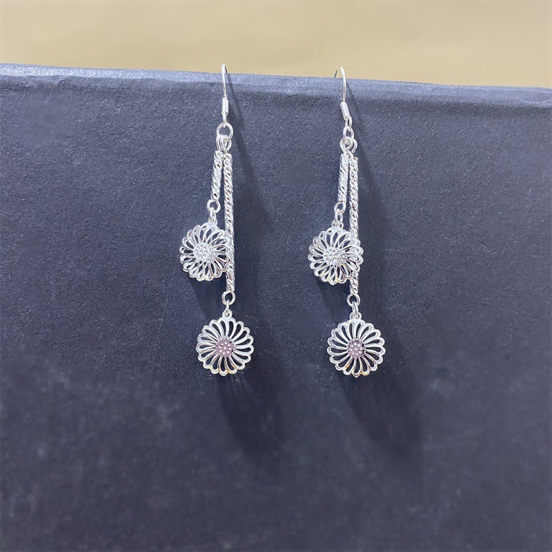Lightweight Ethnic Style Ear Short Retro Earrings