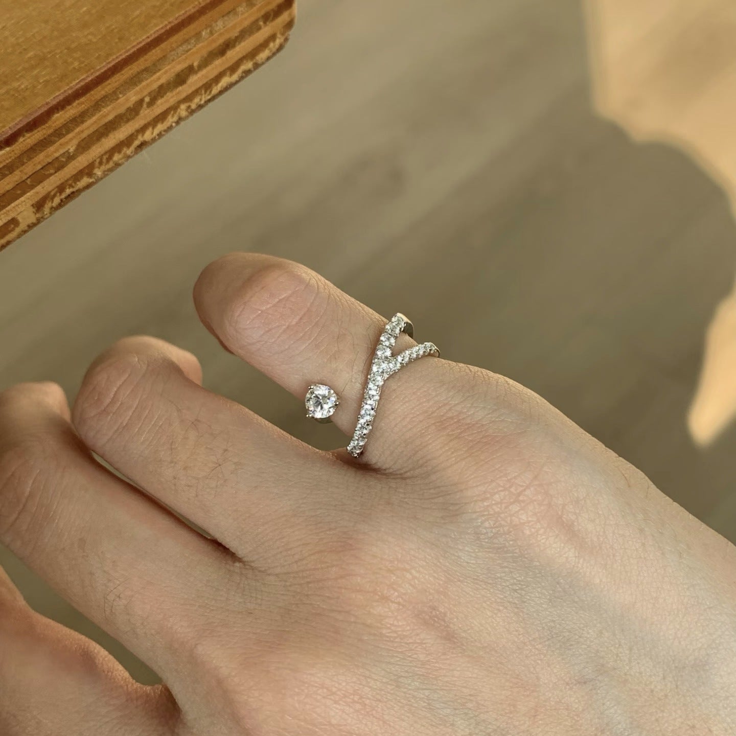 Women's Meteor Little Finger Small Exquisite High-grade Light Ring