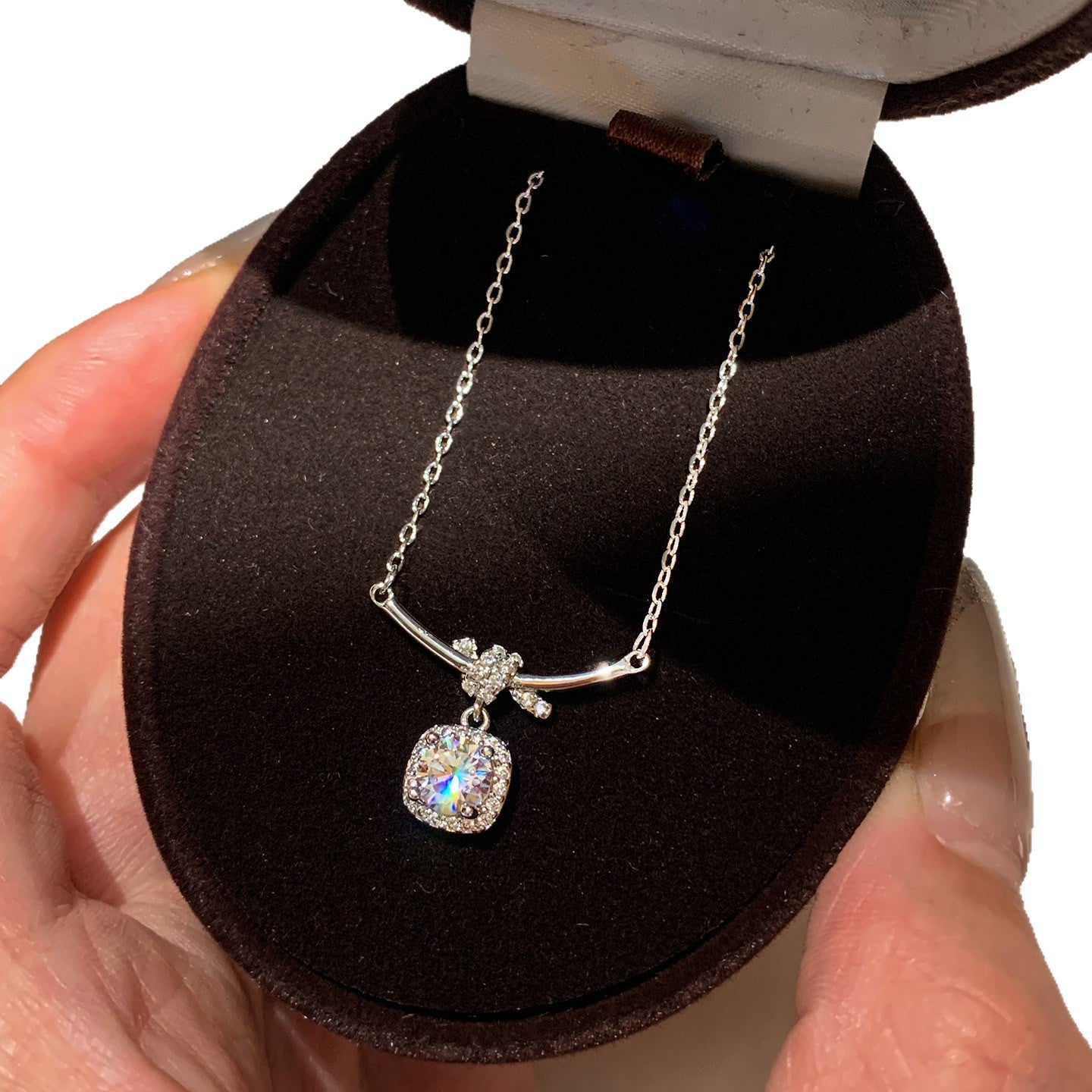 Women's Cube Diamond Zircon High-grade Light Luxury Minority Exquisite Clavicle Chain Necklaces
