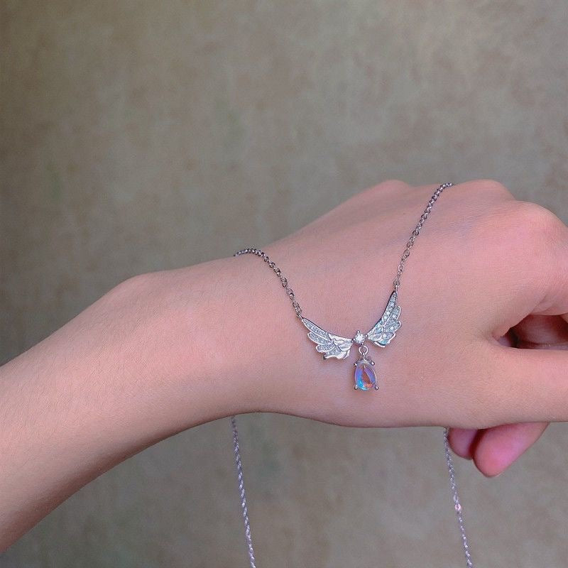Wings Moonstone Female Light Luxury Minority Design Sense Advanced Clavicle Necklace