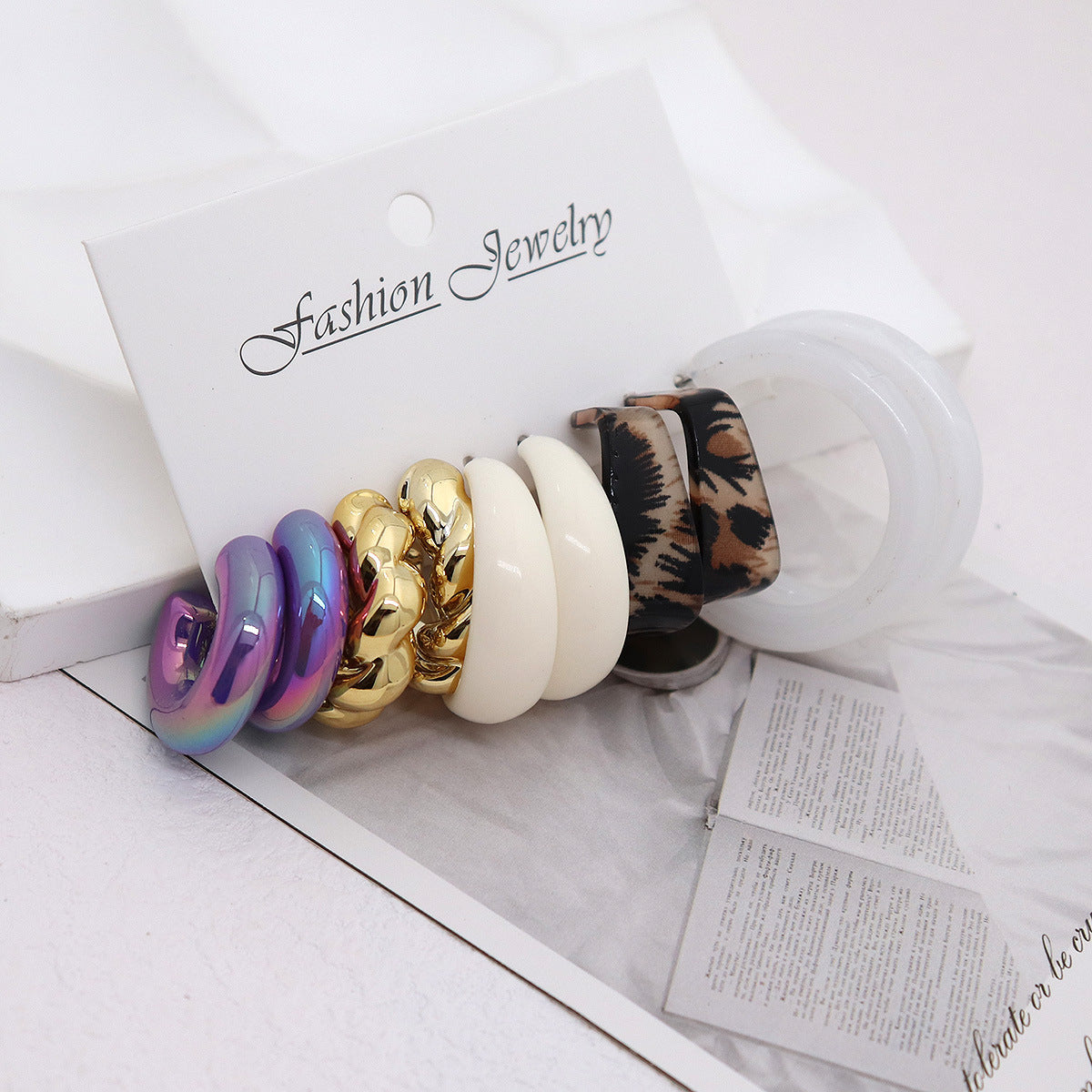 Women's Color Resin Leopard Print Pairs Retro Fashion Earrings