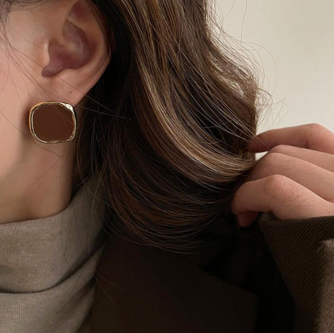 Retro Irregular Square Design Ear Cold Style High Fashion Earrings