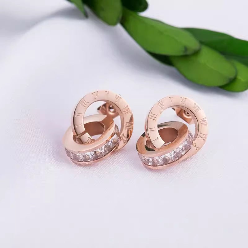 Women's Roman Suit Simple Light Luxury High-grade Necklaces
