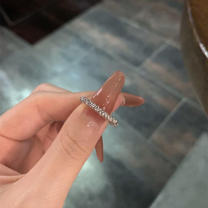 Women's Shiny Light Luxury Minority Design Refined Grace Sparkling Ring