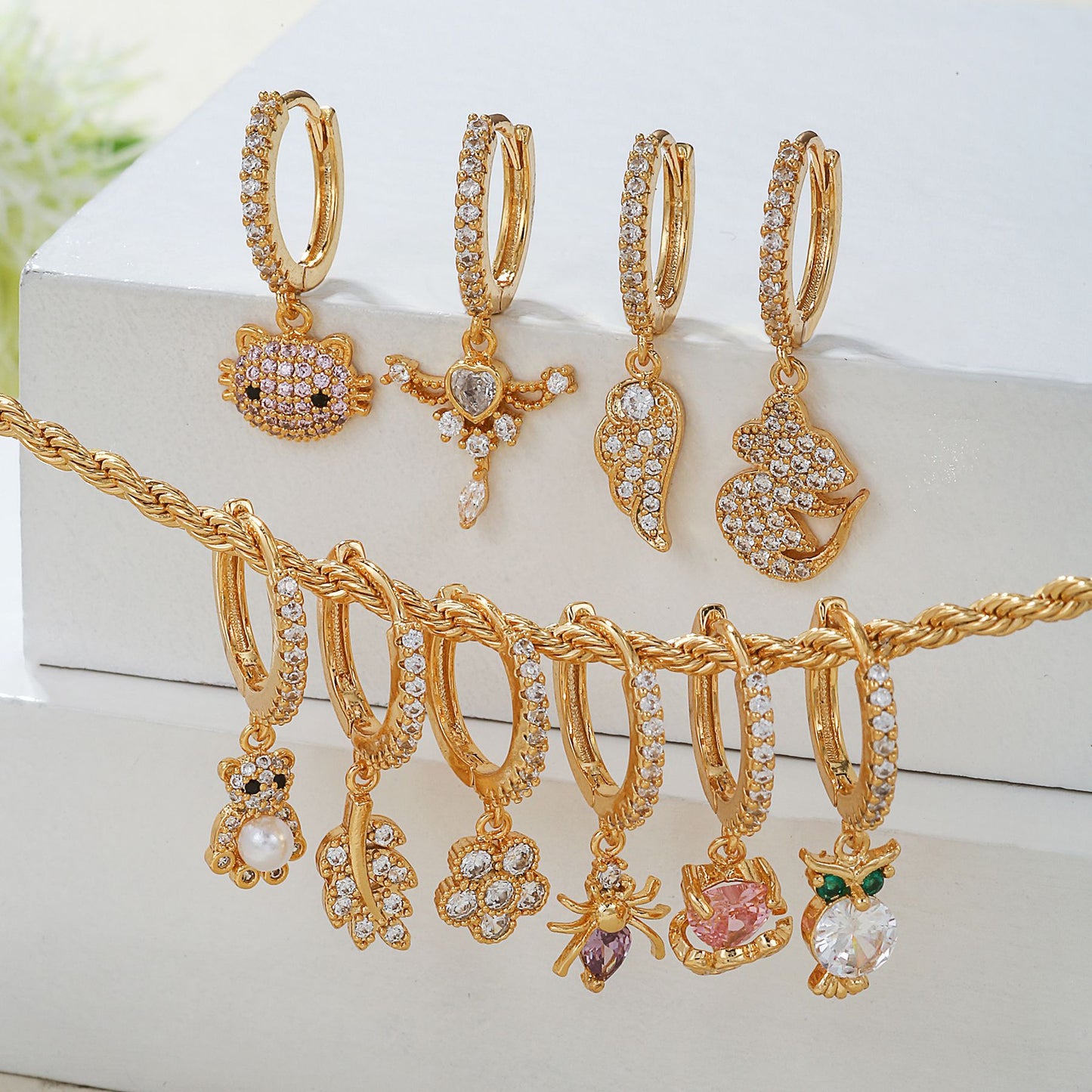 Fashion Small Beautiful Inlaid Stone Light Luxury Design Sense Ear Buckle