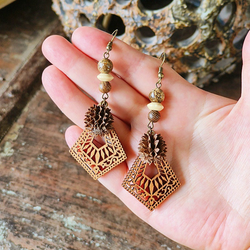 Style Retro Minority Mori Bohemian Indian Wandering Hollow Wood Grain Earrings