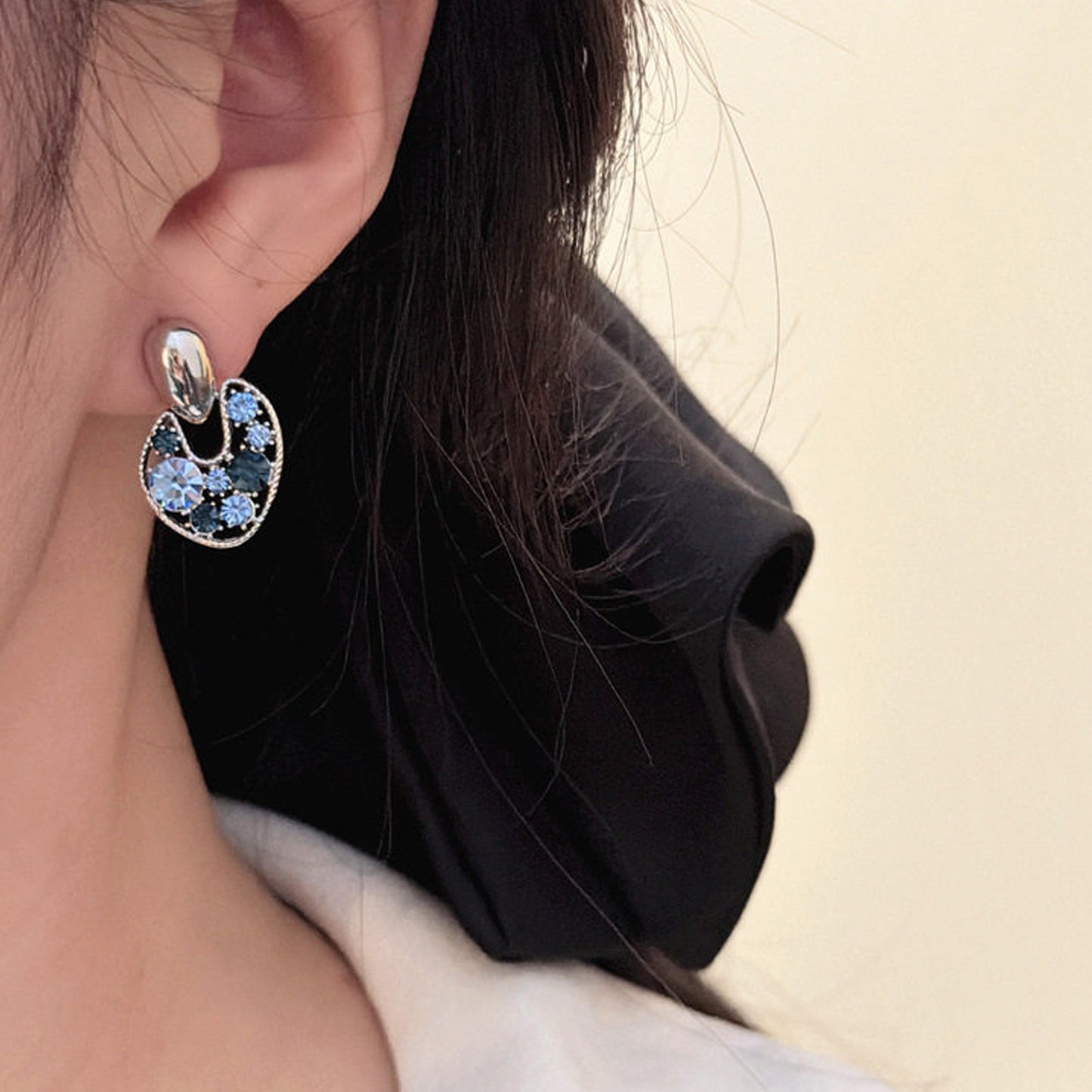 Oval Love Heart Female Niche Design Personality Fashion Stud Earrings
