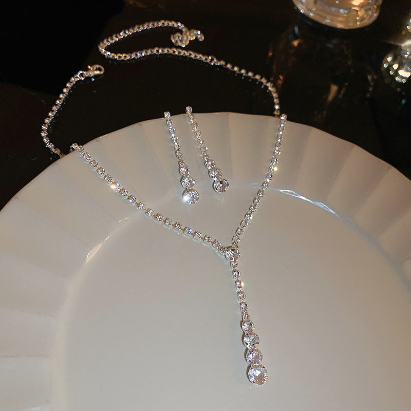 Palace Style Temperamental Minority Clavicle Chain Light Necklaces