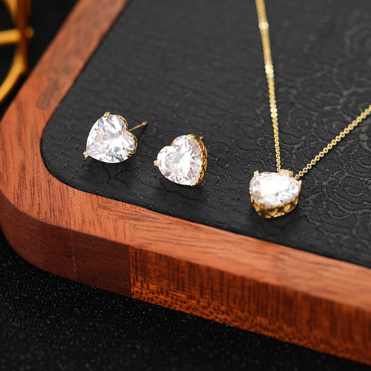 Glamorous Comfortable Two-piece Affordable Luxury Fashion Jewelry Set
