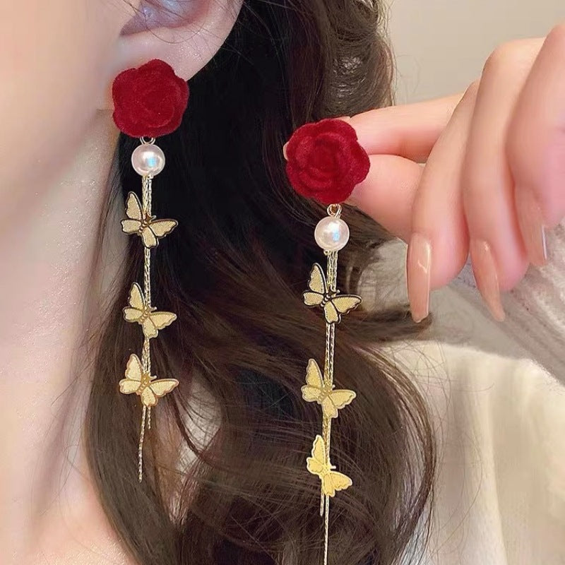 Women's Luxury Fashion Sweet Flower Temperament Wild Delicate Earrings