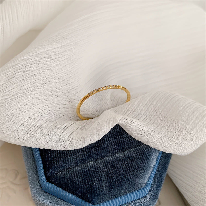 Temperament Basic Diamond Gold-plated Index Finger Ring