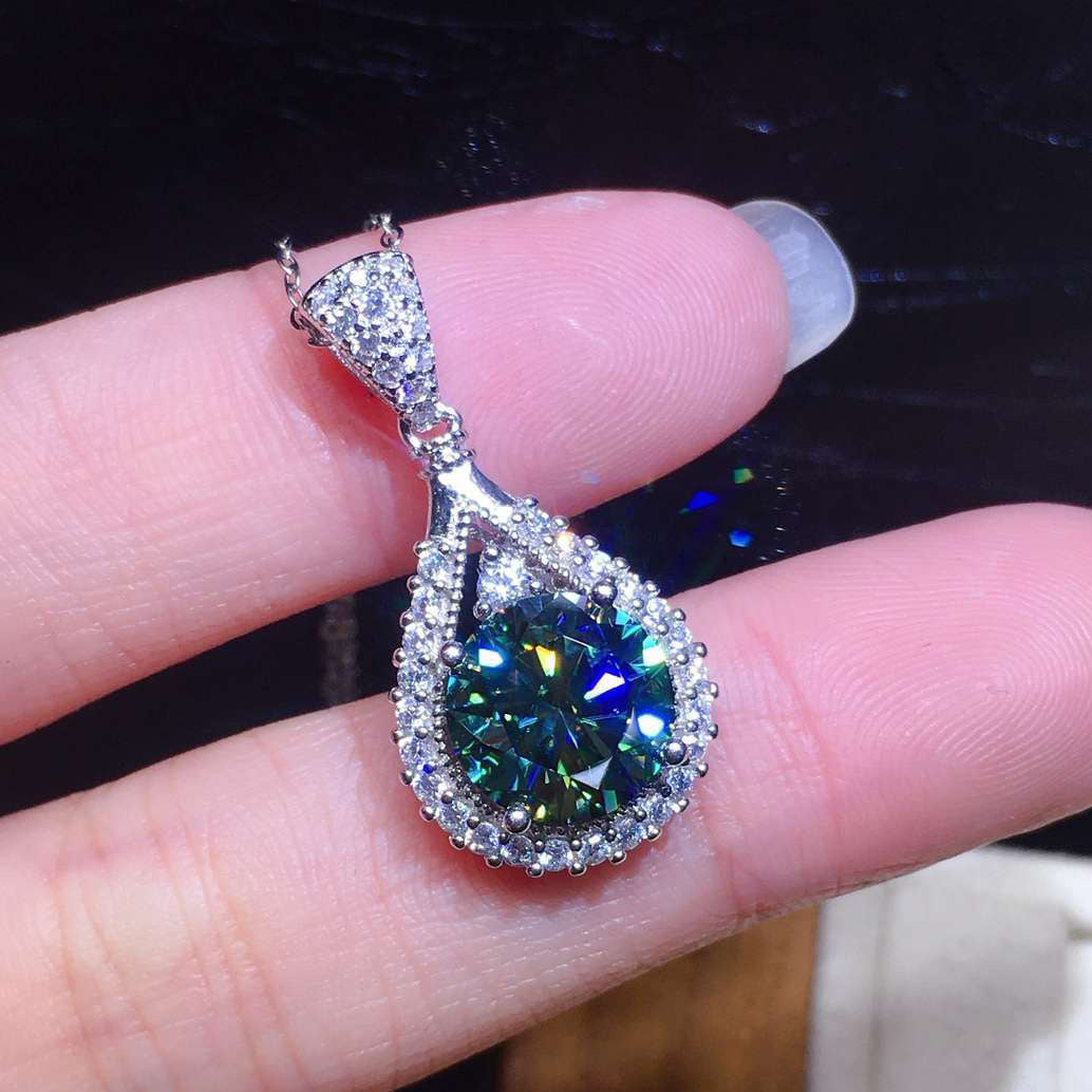 Imitation Maldives Blue Green Diamond Eight Hearts Arrows Pendants