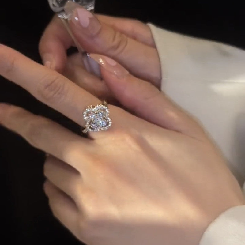 Women's Style Four-leaf Flower Zircon Rotatable Index Finger Light Luxury Minority Rings