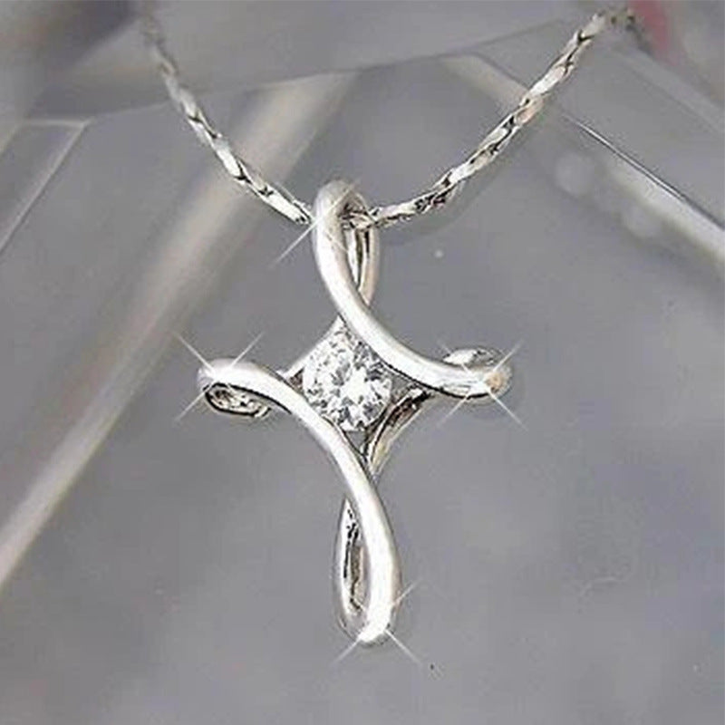 Classy Shi Punk Mobius Strip Zircon Necklaces