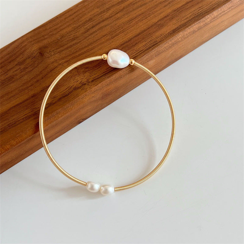 Women's Fresh Handmade Freshwater Pearl Irregular Exquisite Bracelets