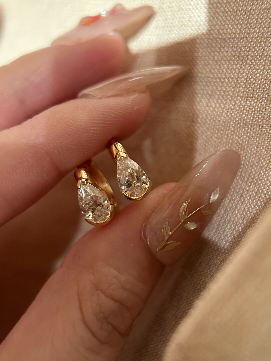 Star Ear Clip Drop-shaped Diamond Bezel Setting Stud Earrings