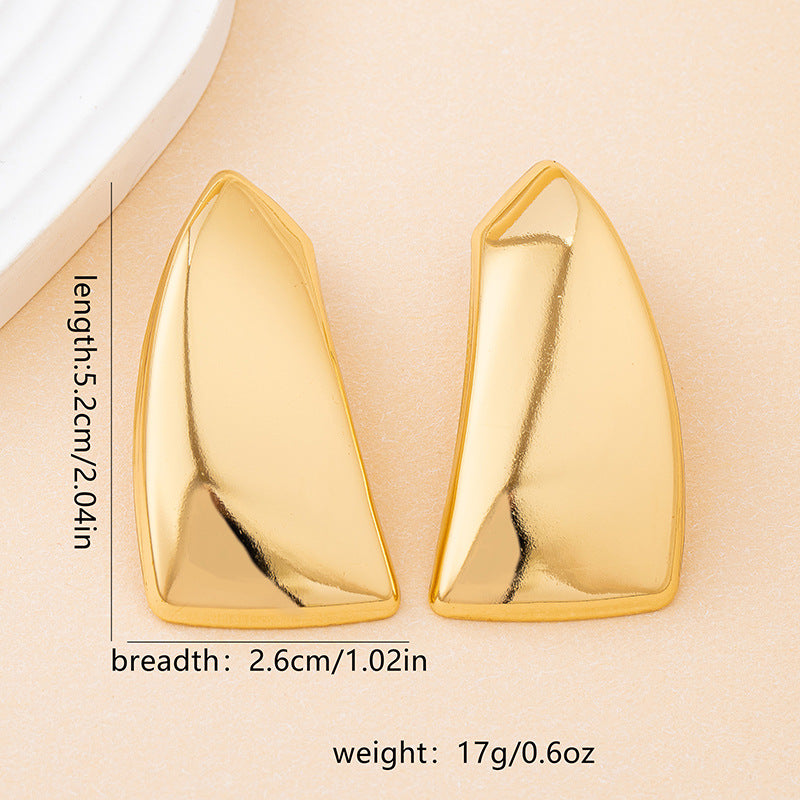 Women's Trend Glossy Vintage Exaggerated Personalized Affordable Luxury Stud Earrings