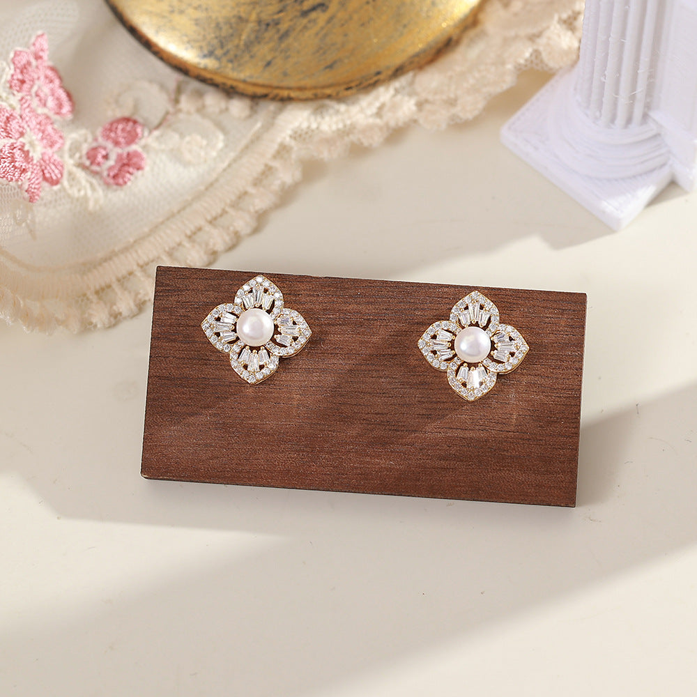 Freshwater Pearl Ear Fashionable Elegant High-grade Earrings