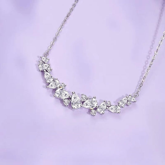 Flower Smile Female Zircon Design High-grade Necklaces