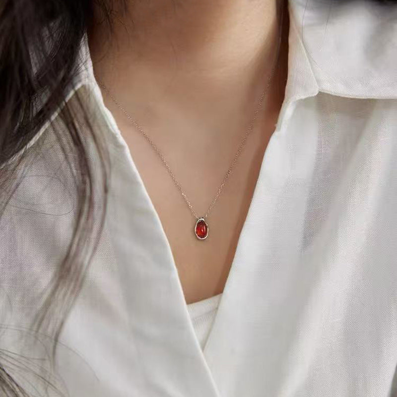 Women's Heart Light Luxury Minority Clavicle Chain Cold Necklace