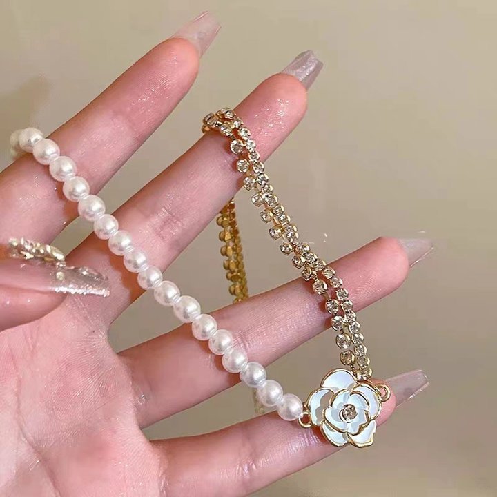 Women's Bow Pearl Tassel For Light Luxury Necklaces