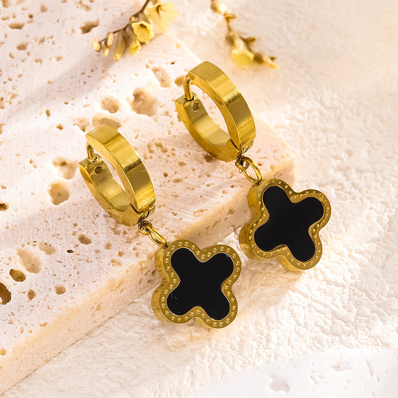 Women's Steel Short Ear Clip Lucky Four-leaf Clover Simple Light Luxury Earrings
