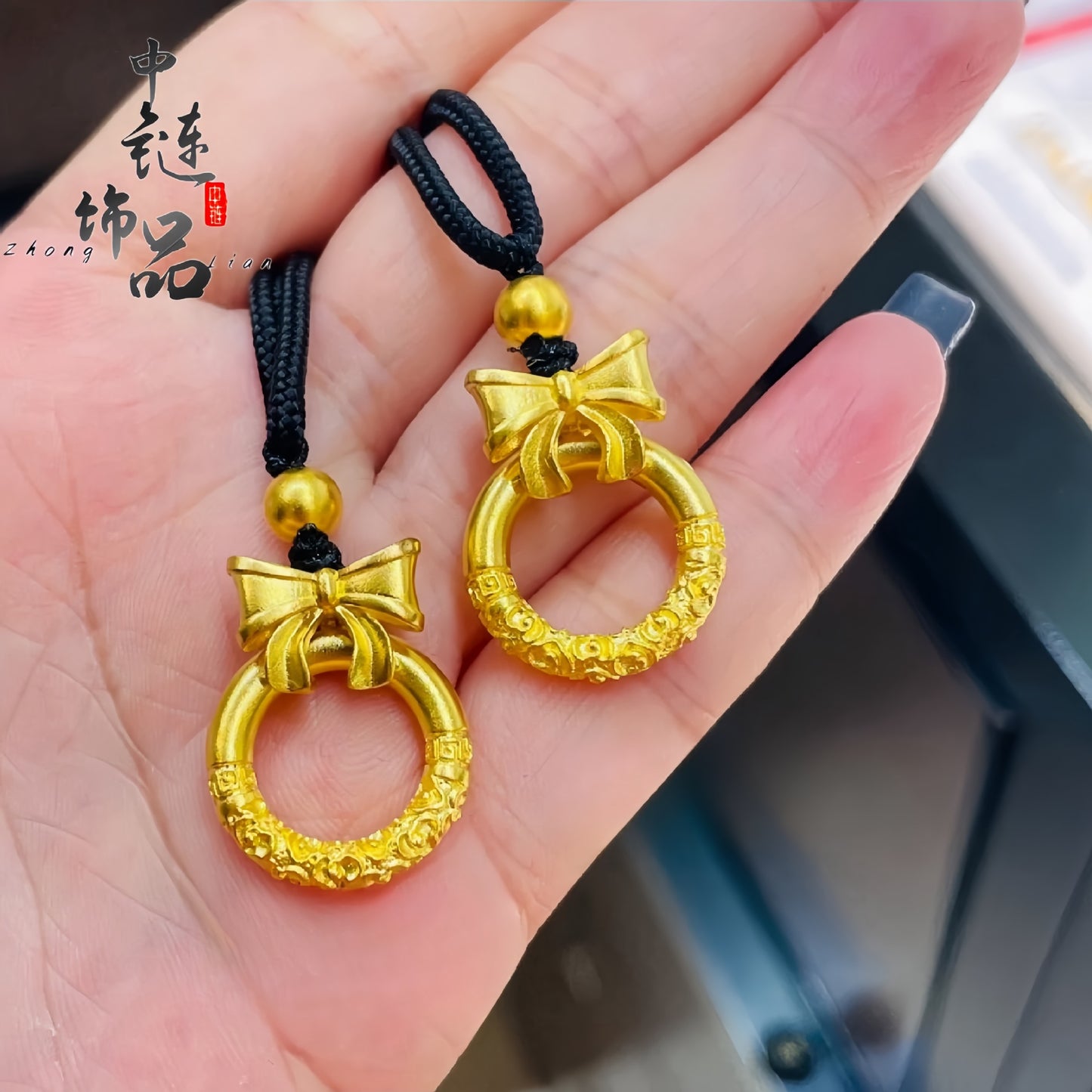 Escape Princess Bowknot Safety Buckle Female Pendants