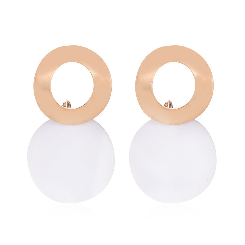 High-grade Sense Personality Hollow Out Three-dimensional Round Piece Earrings