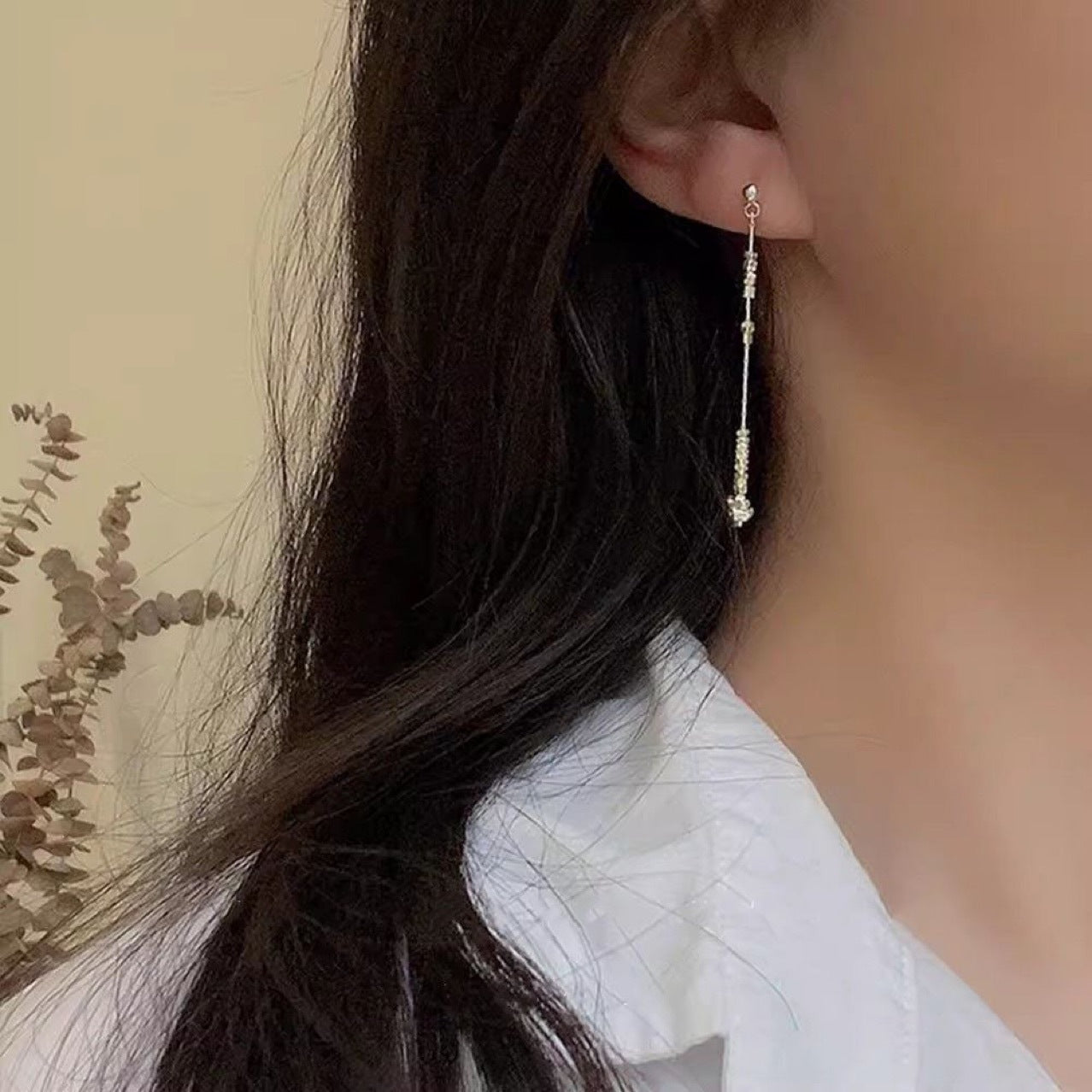 Women's Small Pieces Of Sier Long Simple Versatile Elegant Ear Line